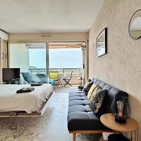 Lägenhet 06ay - With Seafront Terrace