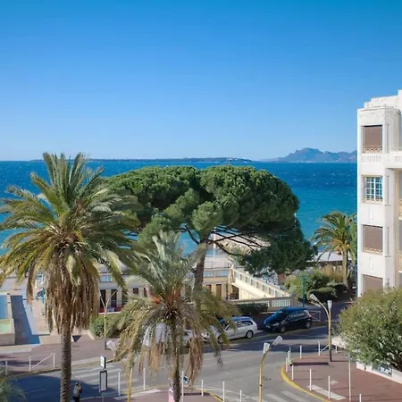 Apartment 06ay - With Seafront Terrace Antibes