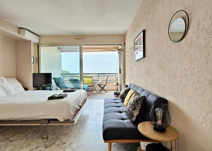Appartamento 06ay - With Seafront Terrace